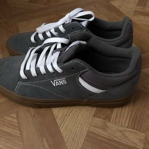 Vans size 7 shoes